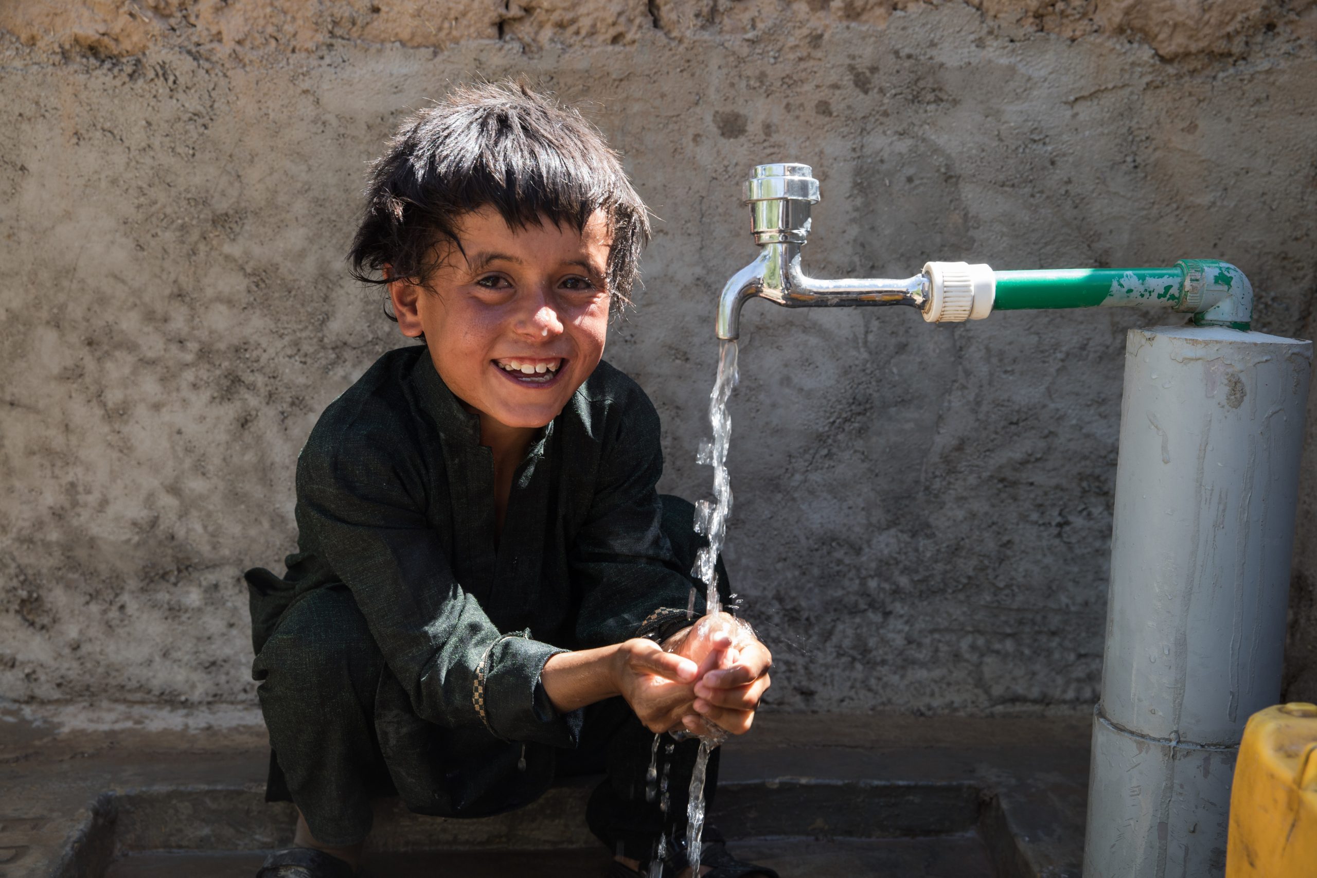 Faryab Province, Pashtun Khot district, Mireshkar village
Pipe scheme project. Accessing safe drinking water is an issue in most of Afghanistan because of the lack of infrastructure and resources. Dacaar installed household connection alimented by spring water through solar panel, but also delivered hygiene message, hygiene kit, and construction of latrine.